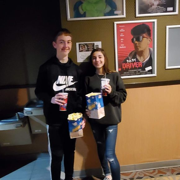 Meet your Posher, Hayley - Picture 1 of 1